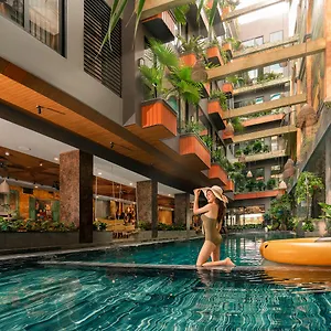 4* Hotel Chi House And