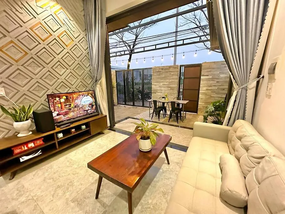Hala House Villa Дананг